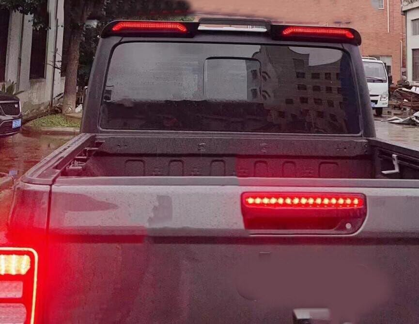 4X4WAVERS Rear Roof Spoiler Wing with Brake LED Light - Jeep Gladiator JT 2019+ - 4X4 WAVERS