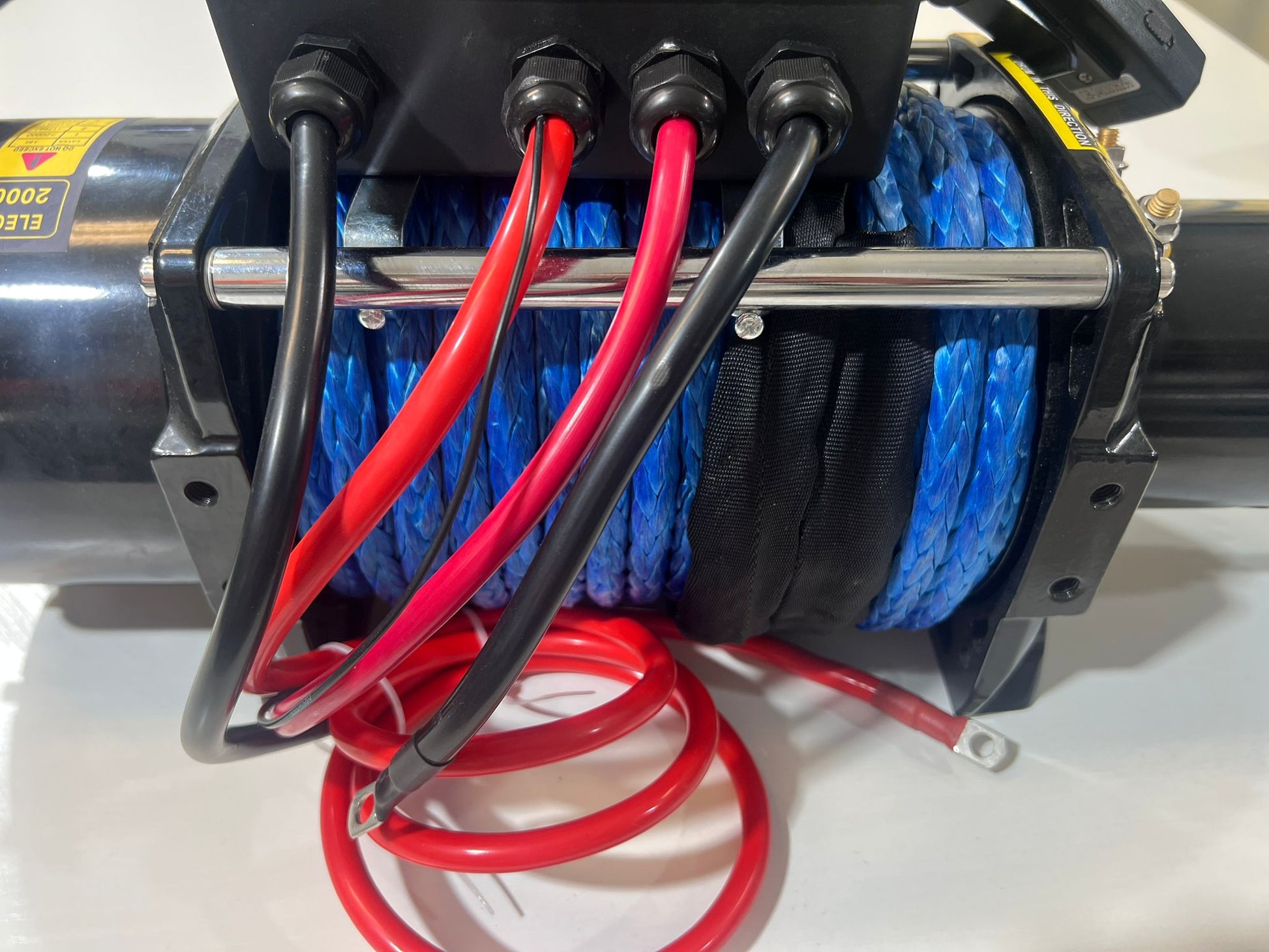 4X4Wavers Heavy Duty 20,000 lbs 12V Electric Offroad Winch with wireless remote - Synthetic rope - 4X4 WAVERS