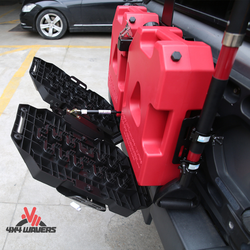 4x4wavers Tailgate Equipment Integrated Set - Rear Integrated Kit with 2 Gas Cans Tanks and 2 Traction Boards & a Shovel - All-Terrain Offroads Style - 4X4 WAVERS