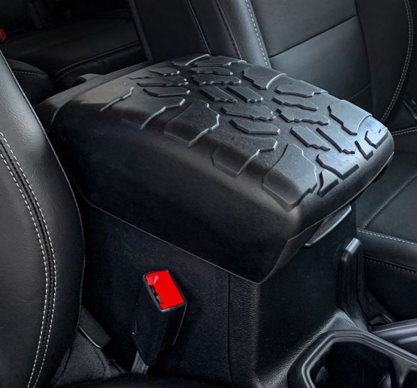 4X4Wavers Tire Tread ArmPad Center Console Cover - Jeep Wrangler JL/JLU/4XE/JT 2018+ - 4X4 WAVERS