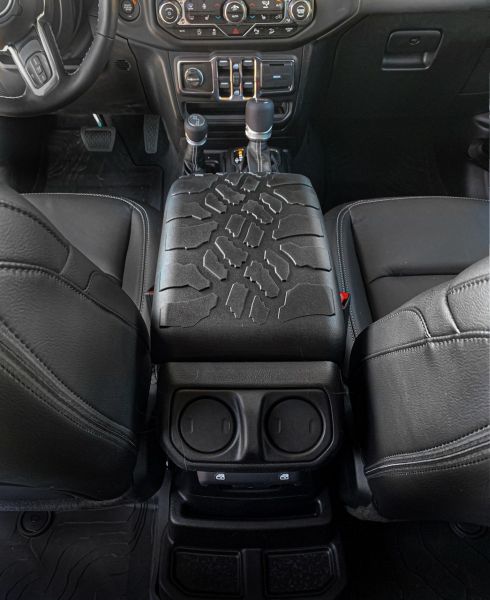 4X4Wavers Tire Tread ArmPad Center Console Cover - Jeep Wrangler JL/JLU/4XE/JT 2018+ - 4X4 WAVERS