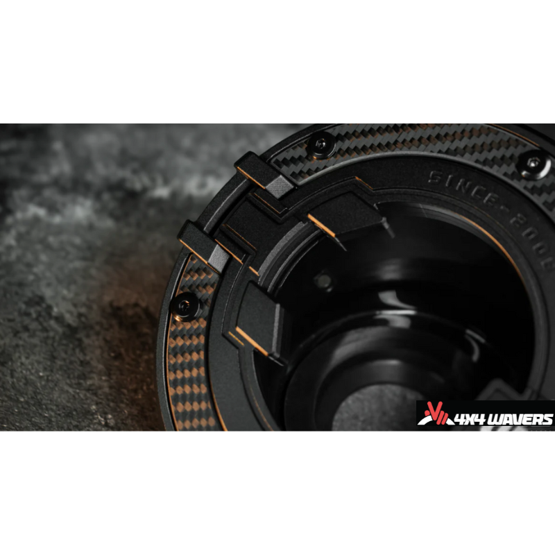 4x4wavers OMU Carbon Fiber & Aluminum Gas Tank Transparent Cover - 4X4 WAVERS