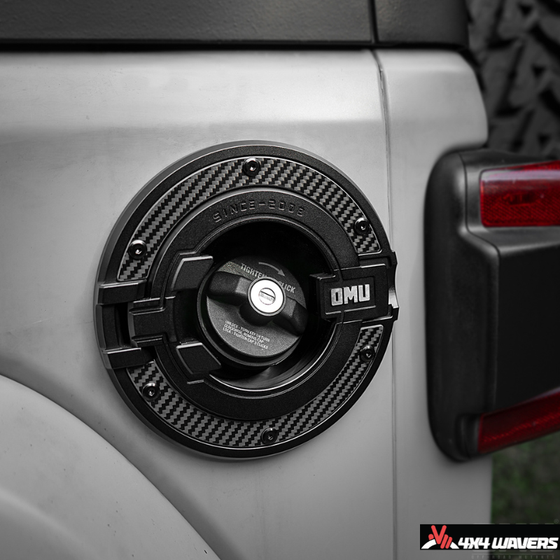 4x4wavers OMU Carbon Fiber & Aluminum Gas Tank Transparent Cover - 4X4 WAVERS