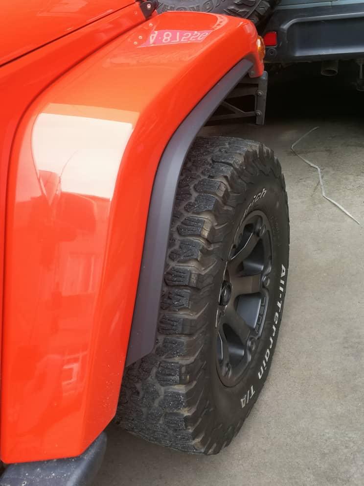 4x4wavers Fender Flares Trim Extension Protector - for Jeep Wrangler JK / JKU 2007-2018 - 4X4 WAVERS