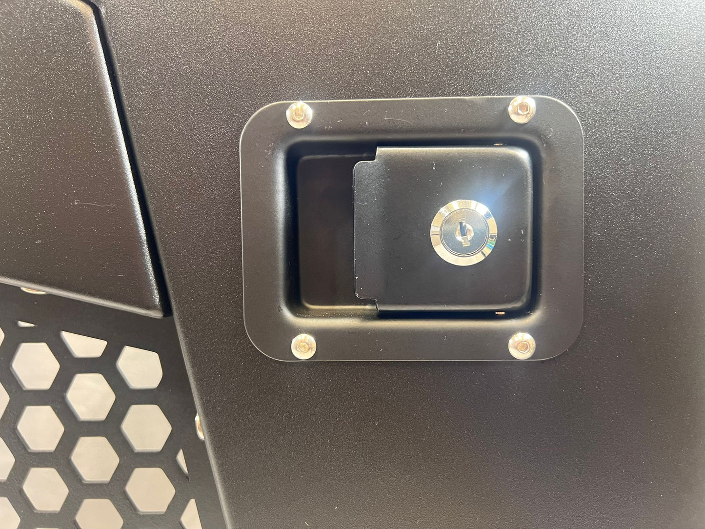 4X4 WAVERS Specialty Premium Offroad Half Doors with side mirrors - Front Doors Only - Jeep Wrangler JK/JKU 2007-2018