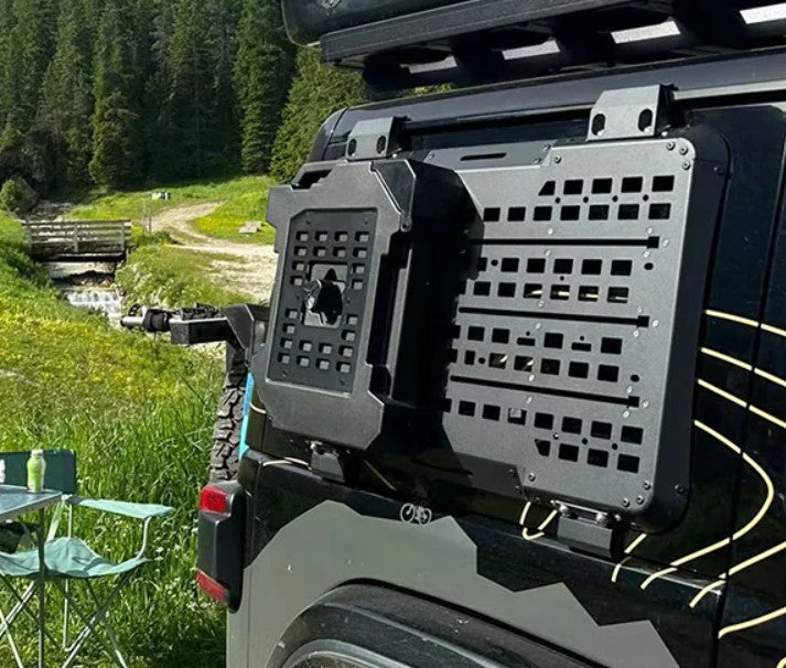 4X4WAVERS Rear Side Window Expansion Multifunction Panel Kit with Luxury 9L Gas/Water Can - Jeep Wrangler JLU/4XE 2018+ - 4X4 WAVERS