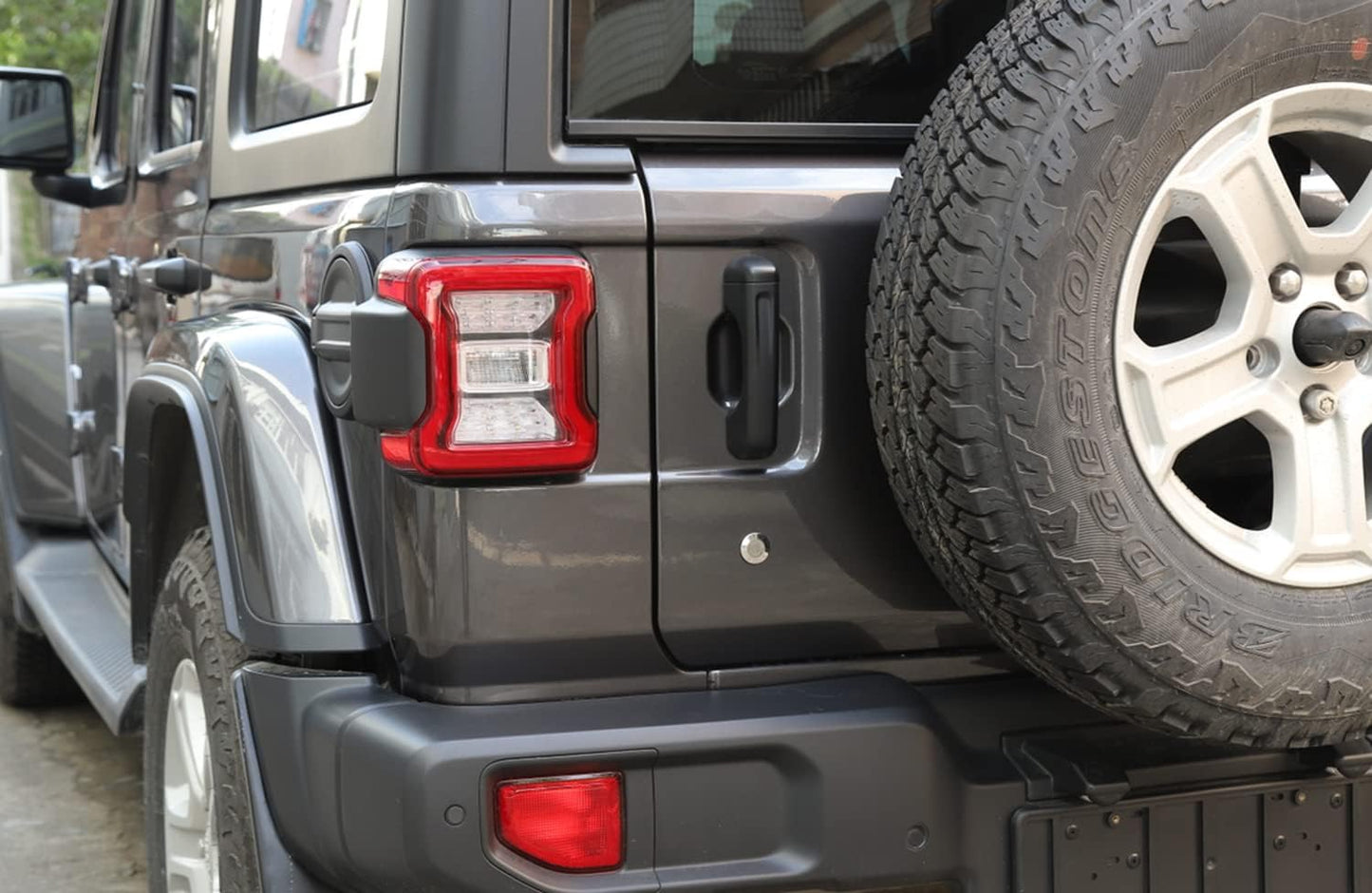 4X4WAVERS Look Door Handle Bowl Trim - Carbon Fiber / Matt Black / Shiny Chrome - Jeep Wrangler JL/JLU/4XE/JT 2018+ - 4X4 WAVERS
