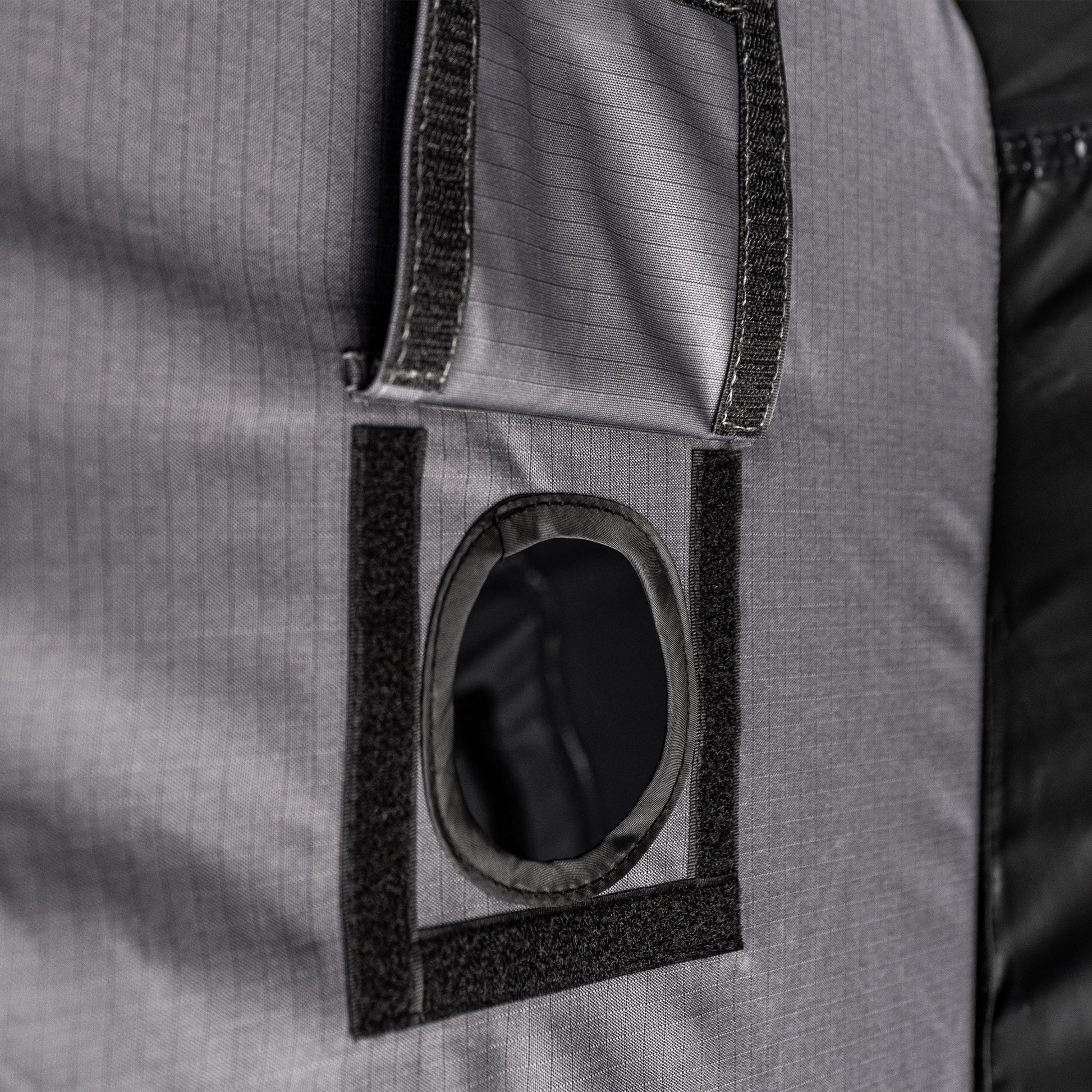 Expedition Mini 3-Person Clamshell Tent Built for Adventure Anywhere - 4X4 WAVERS