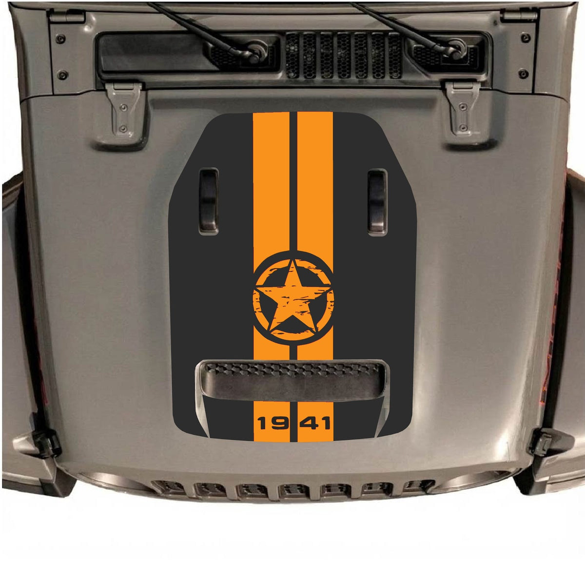alt
Autocollant de capot CarCode pour Jeep Wrangler JL/JLU Rubicon 392 et JT Gladiator Mojave 2020-2026, style #06, affiché sur le capot du véhicule.