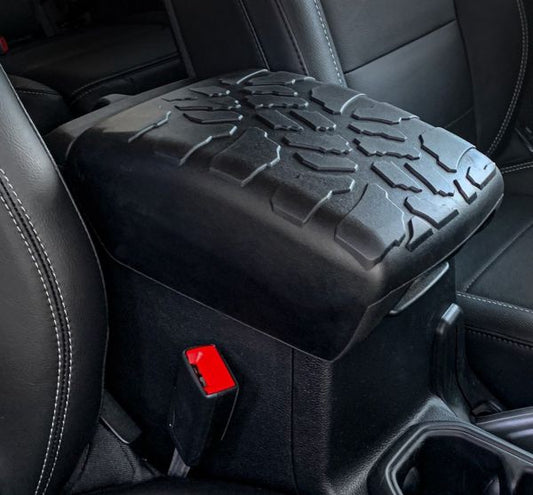 4X4Wavers Tire Tread ArmPad Center Console Cover - Jeep Wrangler JL/JLU/4XE/JT 2018+ - 4X4 WAVERS