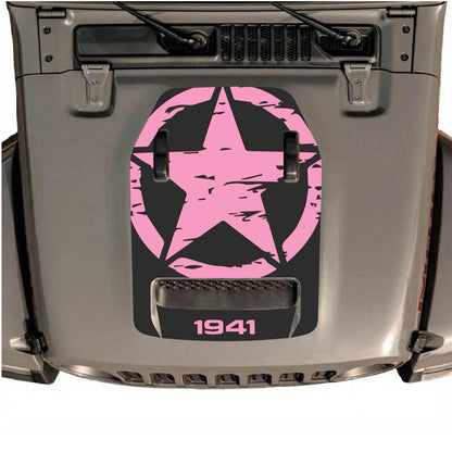 CarCode autocollant de capot pour Jeep Wrangler JL/JLU Rubicon 392 et JT Gladiator Mojave 2020-2026, style #34, présenté sur le capot du véhicule.