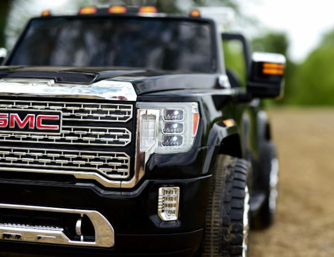 2026 UPGRADED GMC Sierra 24V 2 Seater Kids Ride On Car With Remote Control