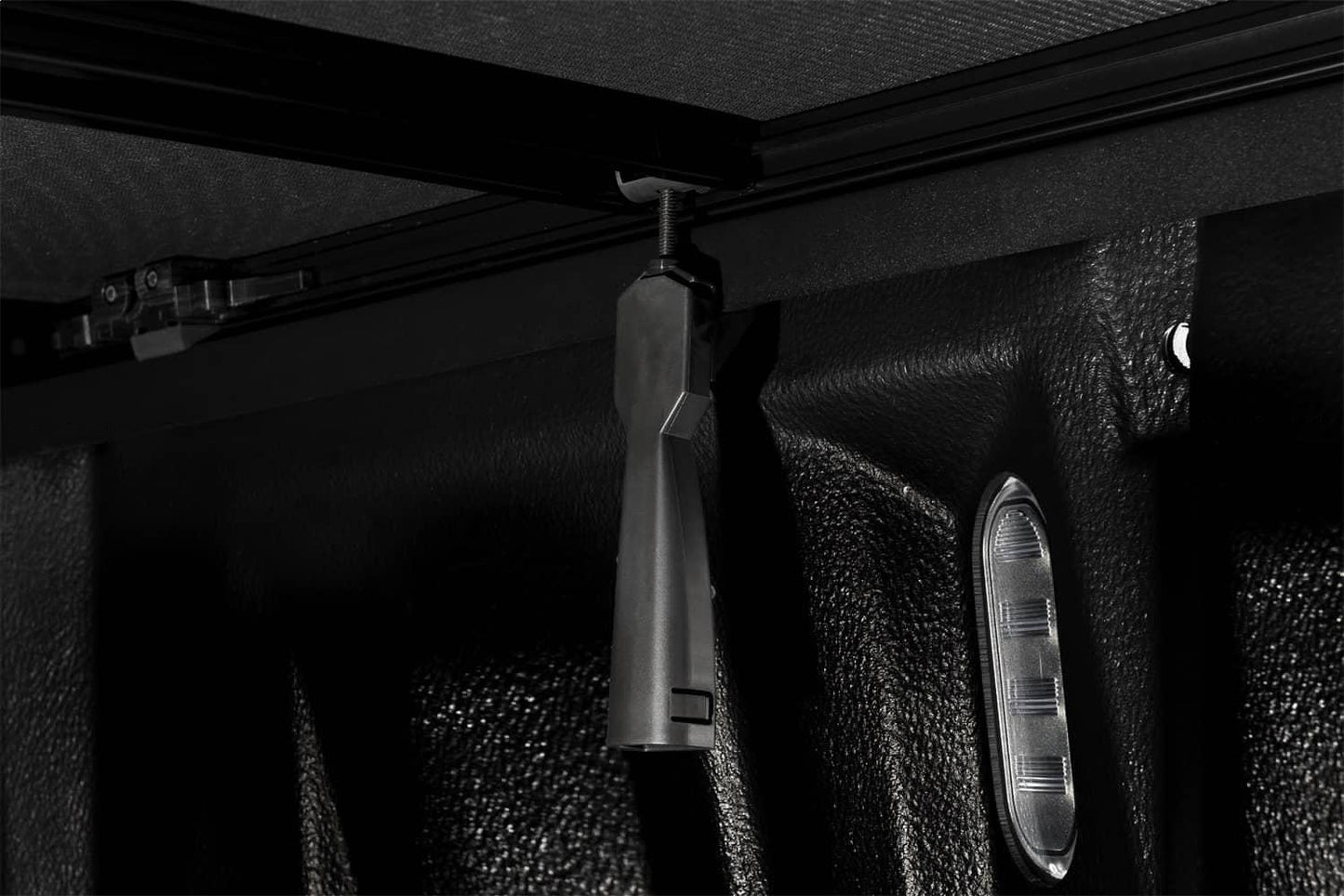Extang BOX CVR 09-14 F150 5.5' tonneau cover installed on a pickup truck showing the secure, weather-resistant design.