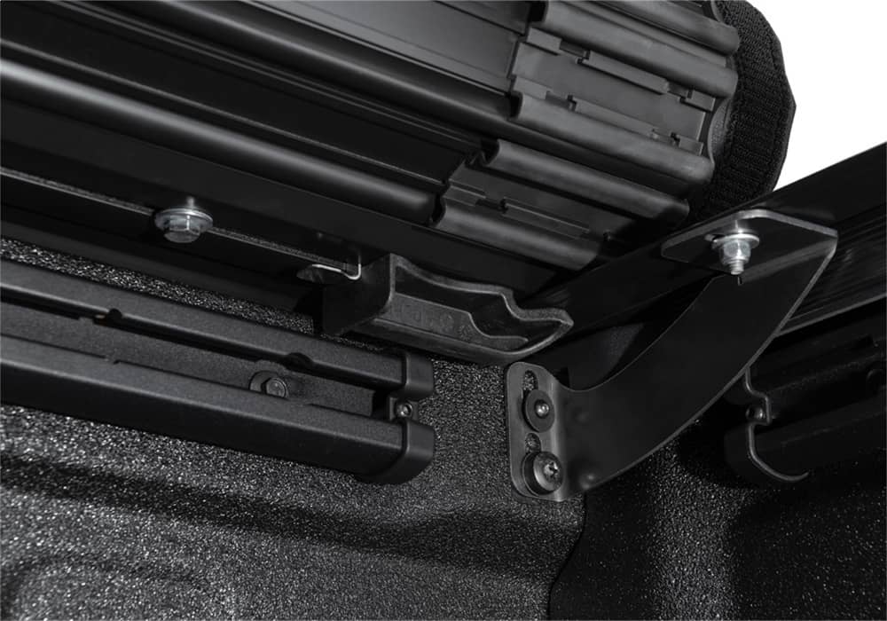 Truxedo SENTRY CT tonneau cover for 20-26 Gladiator Jeep, shown in a secure, durable black cover over truck bed.