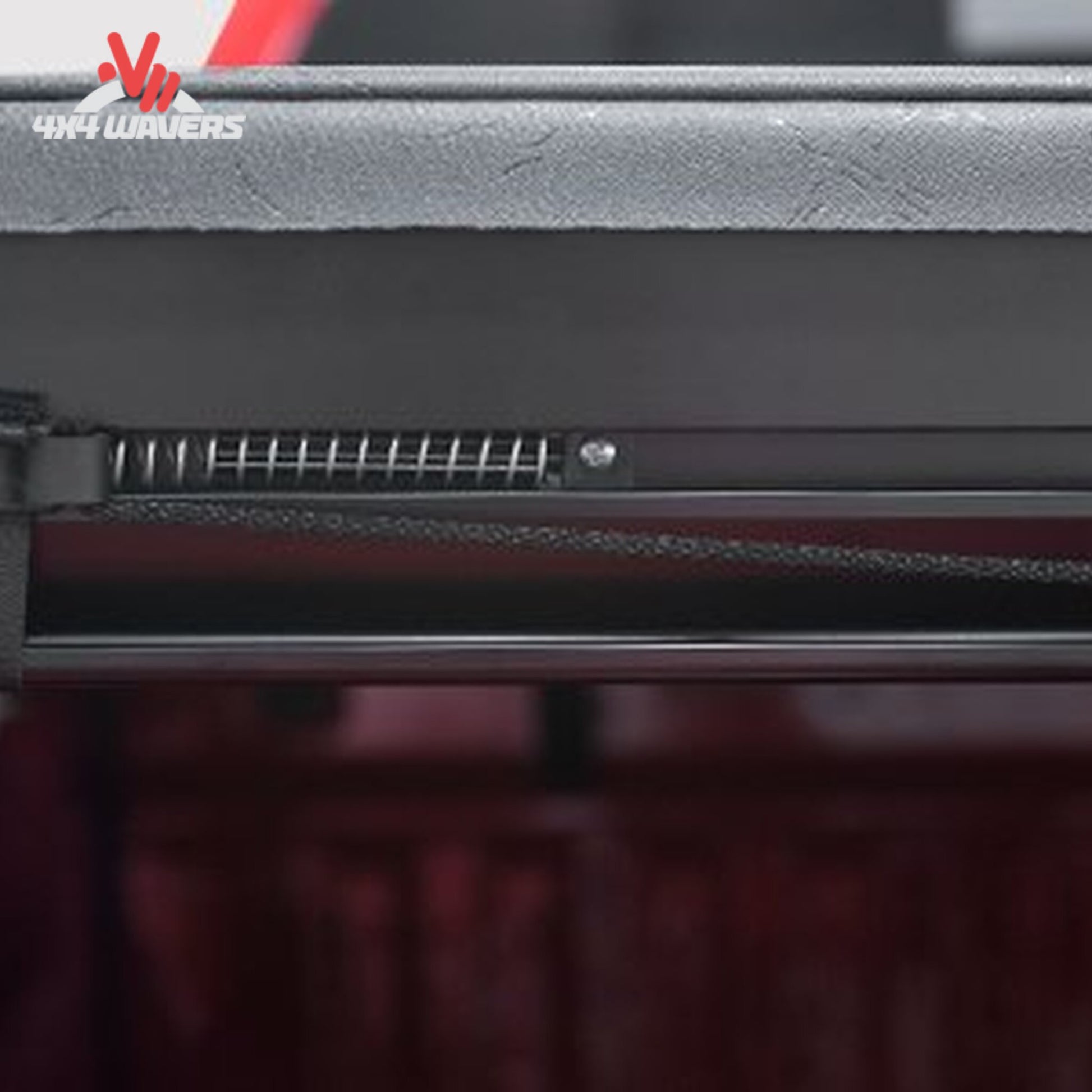 Close up of AutoLatch II dual locking mechanism on aluminum side rail SKU 12369