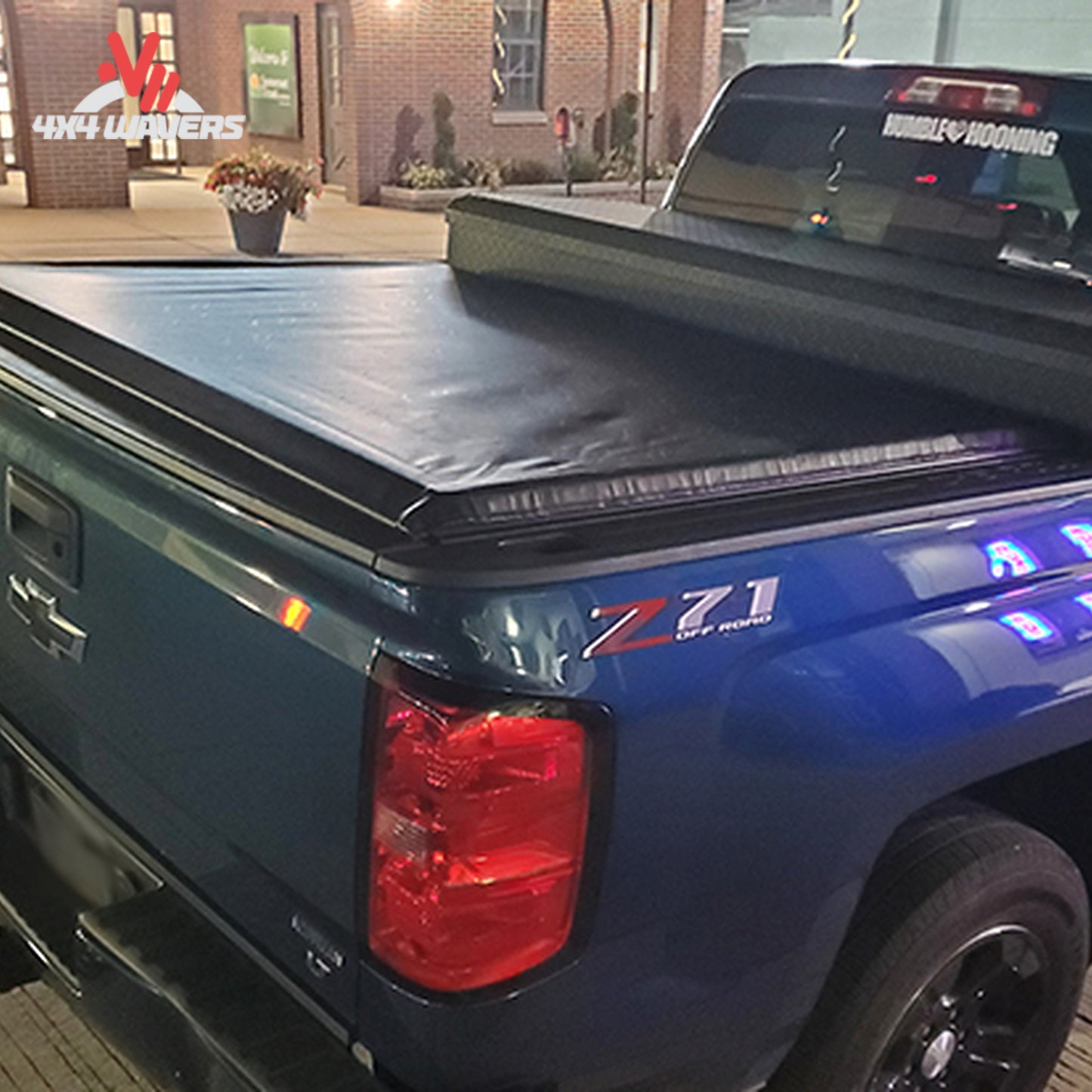 Access Toolbox Edition roll up tonneau cover installed on Ford F150 6.5ft bed SKU 61279