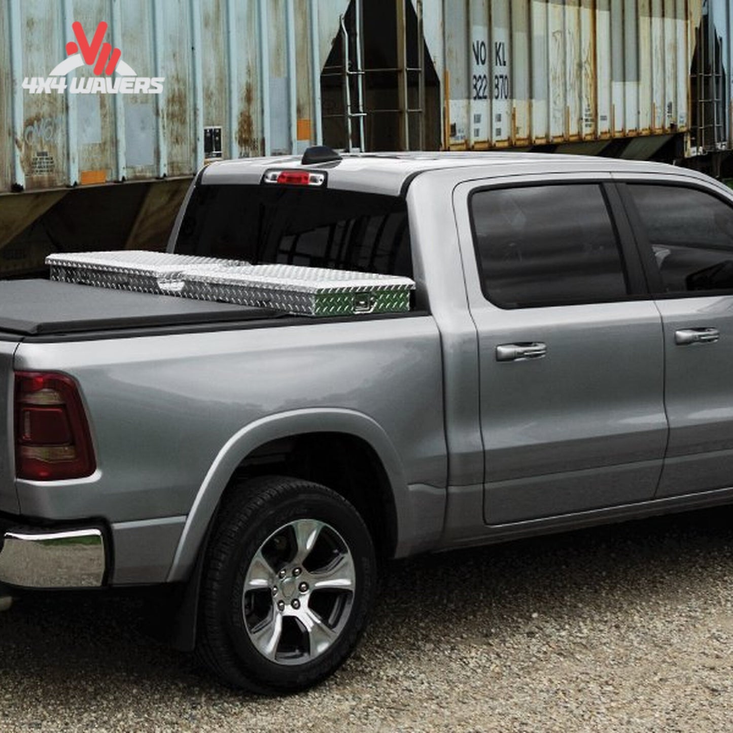 Independent soft roll-up tonneau cover mounted behind 20-inch over-the-rail toolbox on 2004-2014 Ford F150 61279