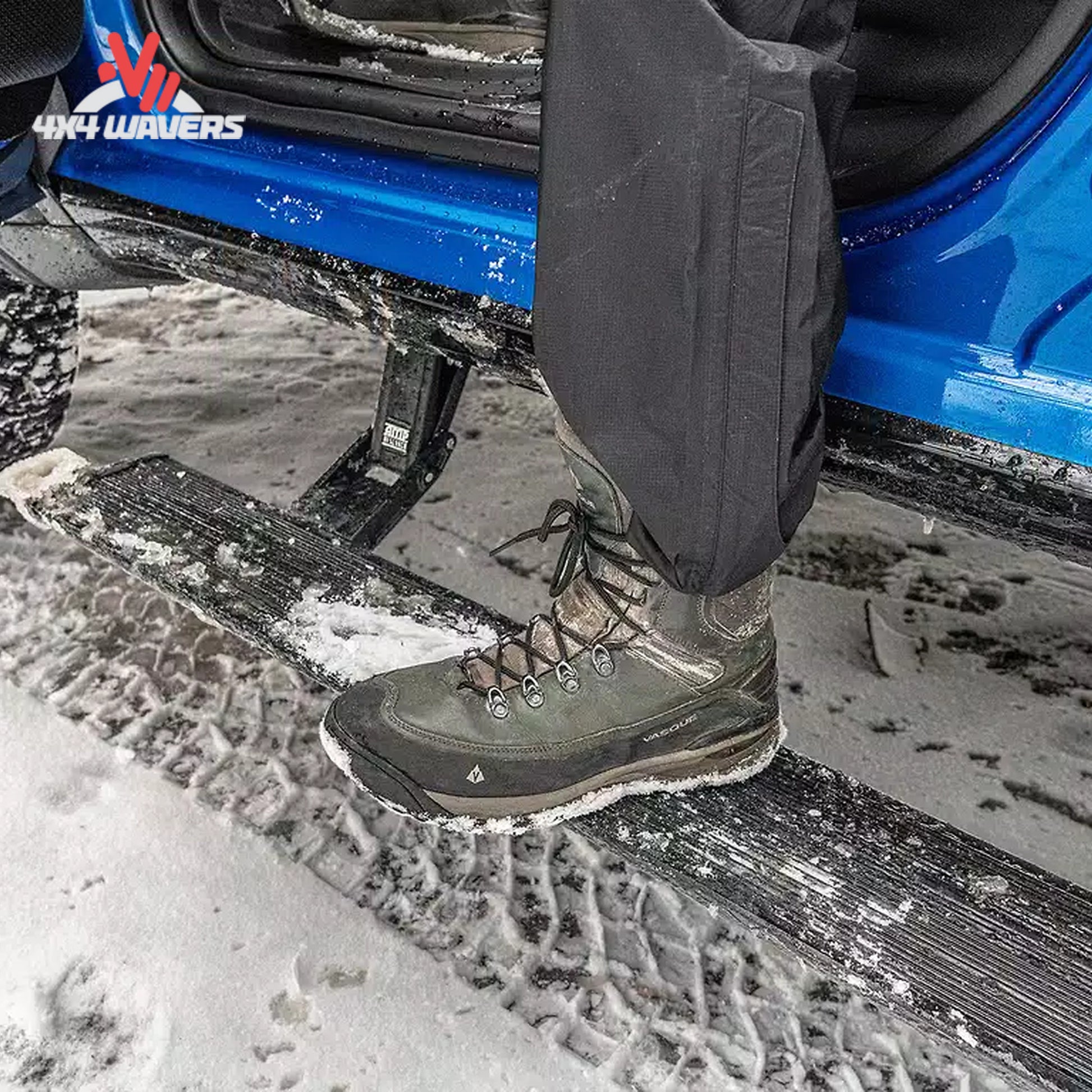 AMP Research PowerStep Xtreme dual motor electric running boards 78152-01A for Ford F-150 SKU BGQD_78152-01A.