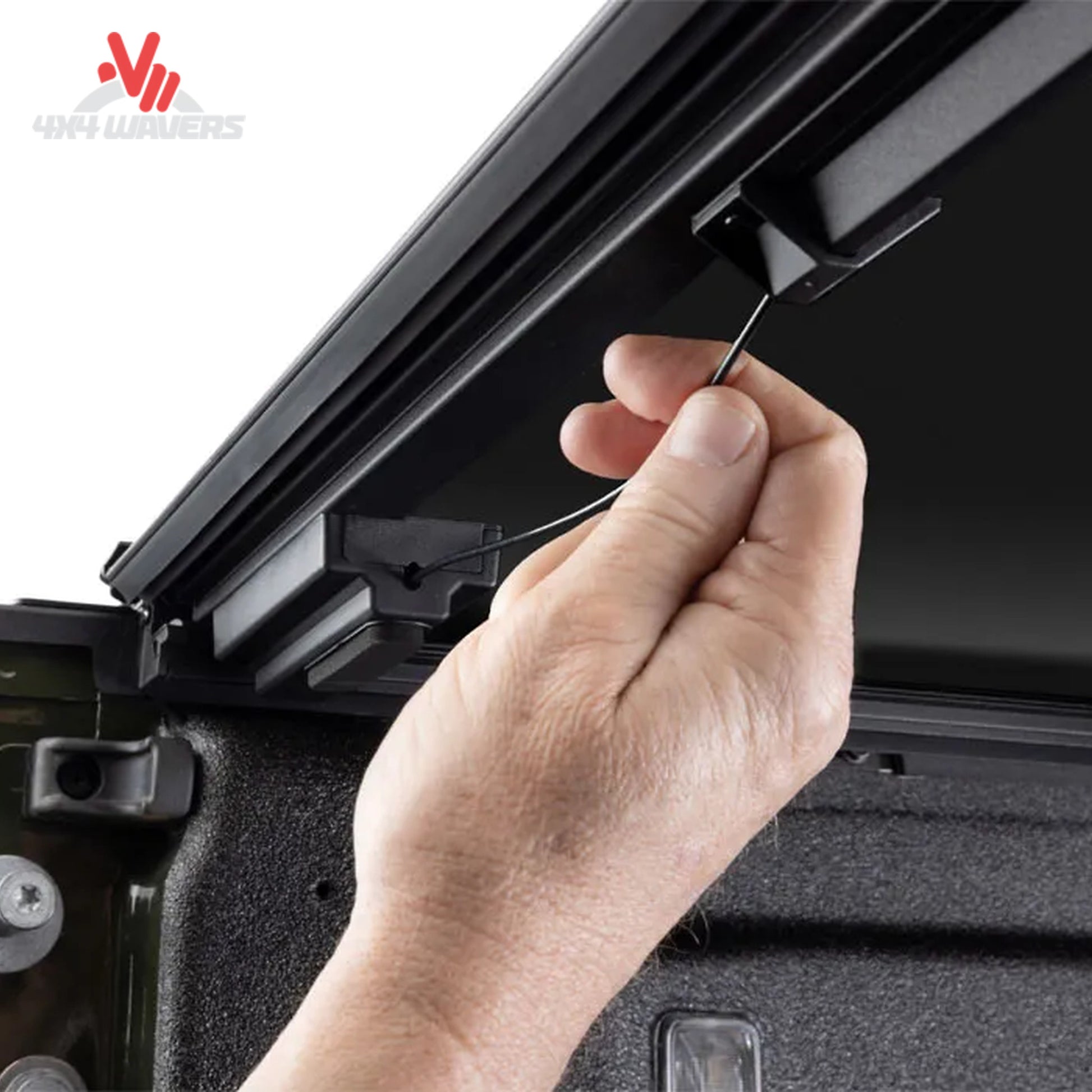 Cubierta rígida plegable BAKFlip MX4 TS con rieles de ranura en T para Jeep Gladiator JT 2020-2026, protección duradera para la caja de la camioneta.