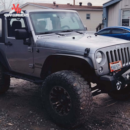 Eje delantero del Jeep Wrangler JK estabilizado con barra Panhard ajustable BDS para suspensión elevada