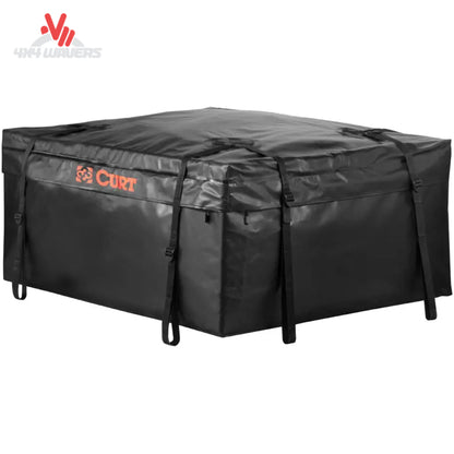 Open view de la bolsa de carga impermeable para portaequipajes de techo CURT, mostrando su capacidad de almacenamiento de 38x34x18 pulgadas sobre la baca de un vehículo.
