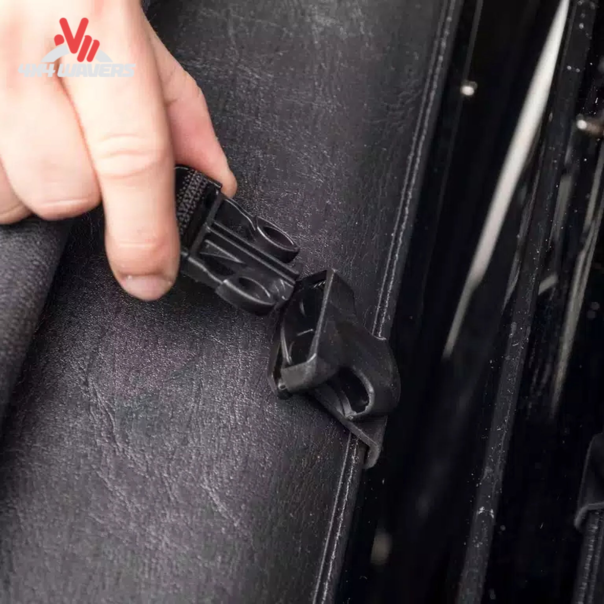 Close-up of Extang Trifecta 2.0 Tonneau Cover hinge and EZ Lock clamp for 2009-2014 Ford F-150 with 5.5ft bed.