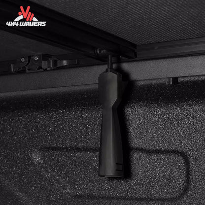 Close-up of Extang Trifecta 2.0 Tonneau Cover hinge and EZ Lock clamp on a 2015-2020 Ford F-150 with 6.5ft bed.