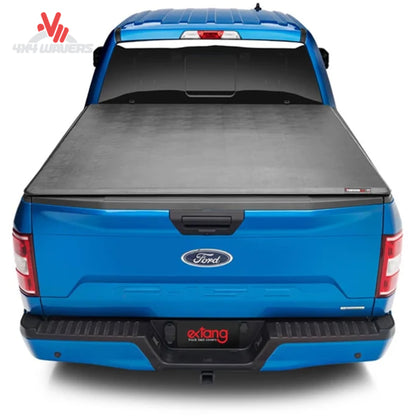 Extang Trifecta ALX tonneau cover on a 2015-2020 Ford F-150 with 6.5ft truck bed, securely covering the truck bed.