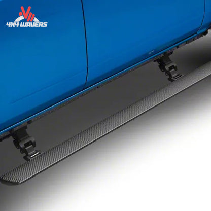 Extended Go Rhino E1 running board showing full-width anti-slip stepping surface