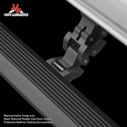alt
Tablas eléctricas Go Rhino E1 con doble motor instaladas en un Jeep Wrangler JL de 2 puertas 2018-2024, mostrando el sistema de escalón automático.