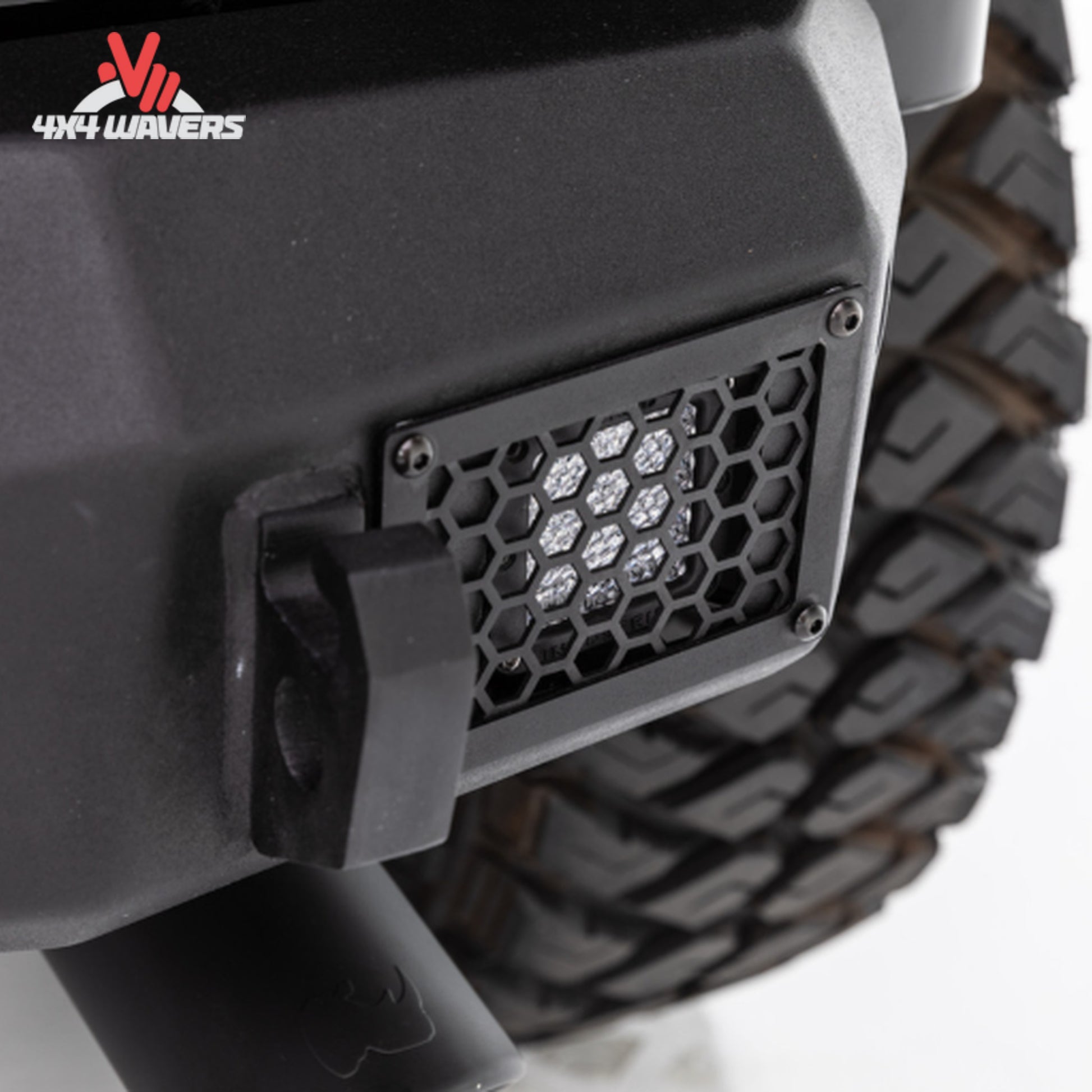 alt
Parachoques trasero todoterreno con puntos de montaje integrados para cubos LED para Jeep Wrangler JL