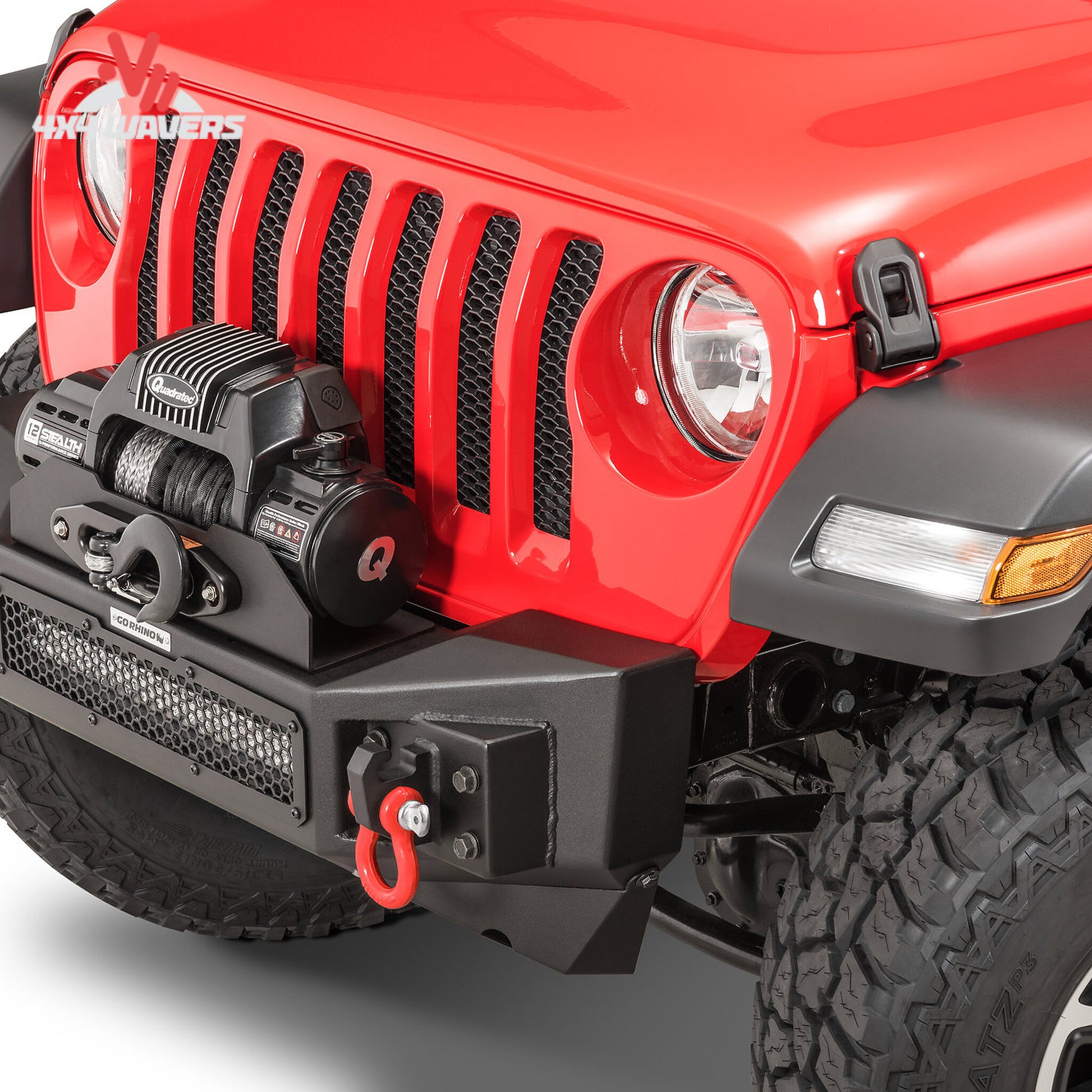 Defensa de cabrestante Go Rhino Rockline Stubby instalada en Jeep Wrangler JK, JL o Gladiator JT, con resistente construcción de acero y compatibilidad con cabrestante.