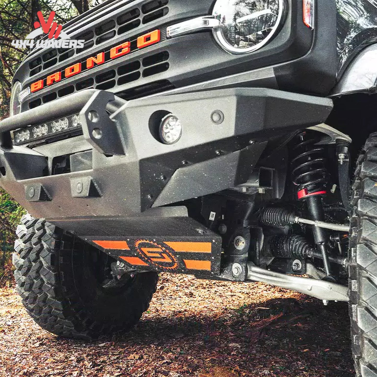 Heavy-duty Havoc Offroad Steel Bender front bumper installed on a Ford Bronco for off-road protection