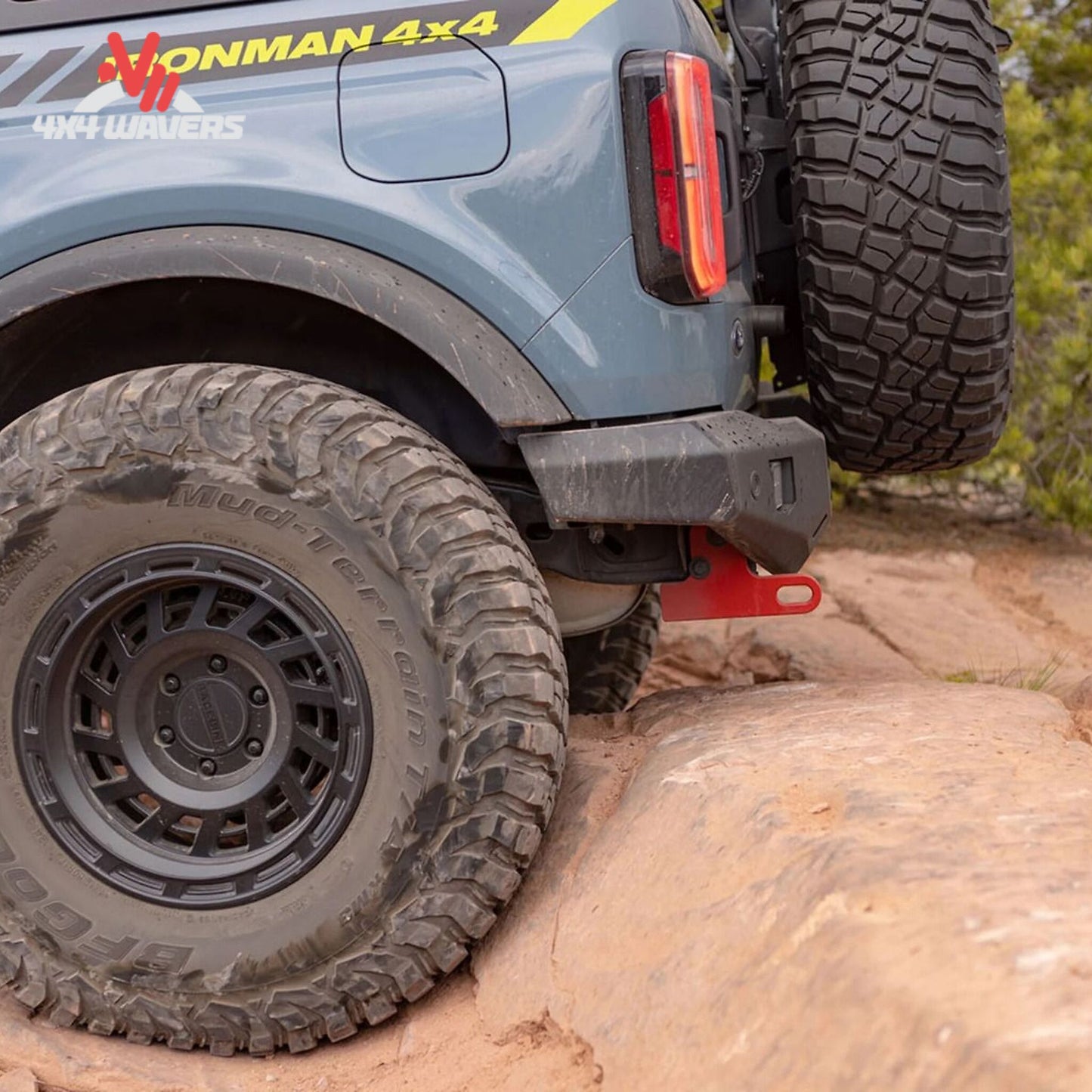 High-clearance rear bumper protecting Bronco body corners during off-road driving