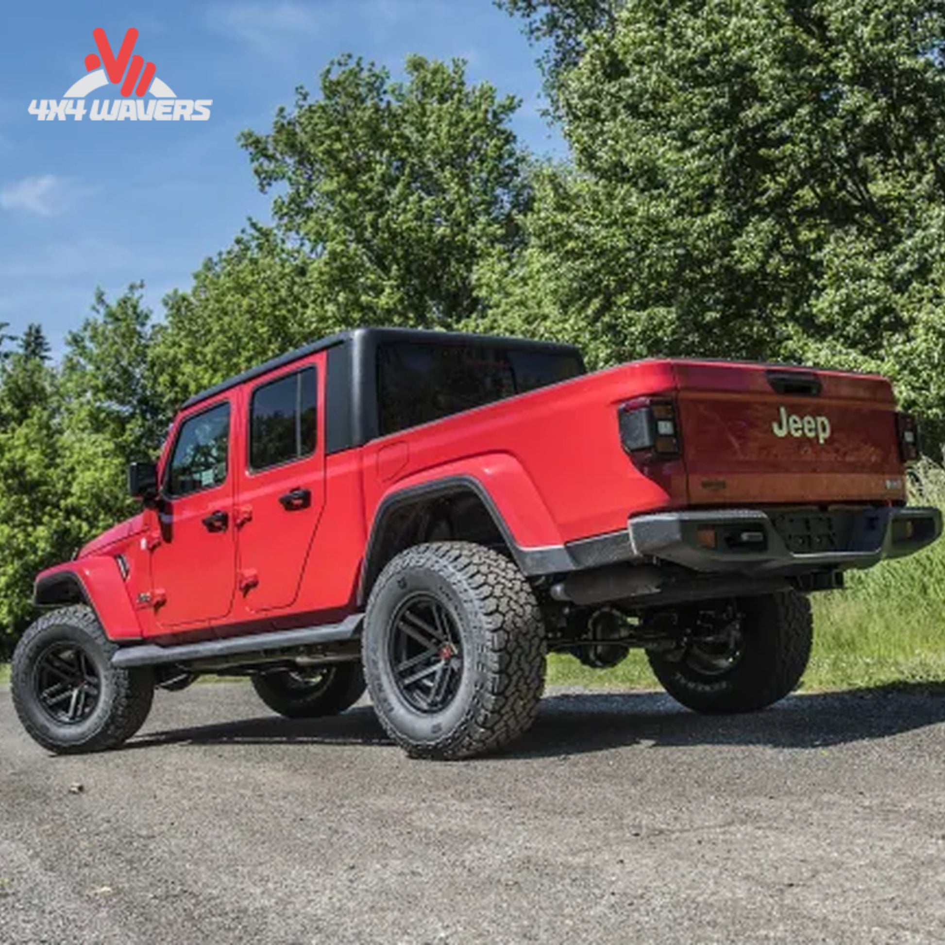BDS kit de nivelación de 2 pulgadas instalado en una Jeep Gladiator JT 2020-2025 para mejorar el rendimiento todoterreno y la postura.