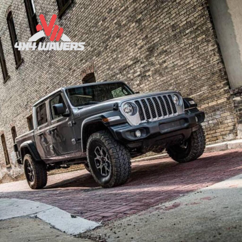 BDS Suspension JKS 3.5-inch lift kit with JSPEC shocks installed on a 2020-2025 Jeep Gladiator JT, showing the upgraded suspension system.