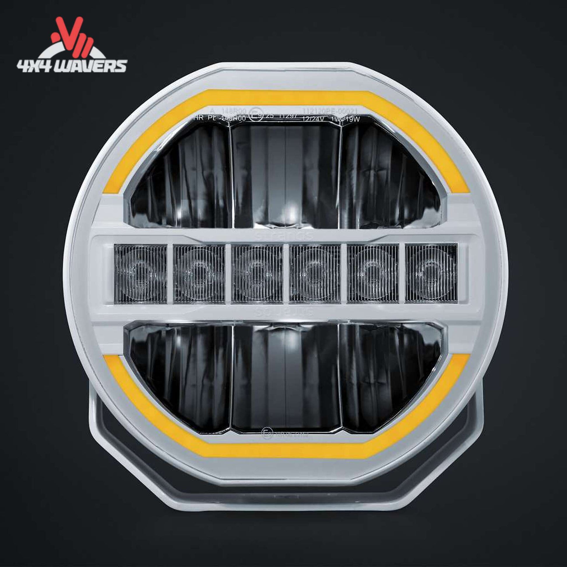 Premium Siberia Skylord 9 auxiliary driving light designed for long-range truck and overland visibility