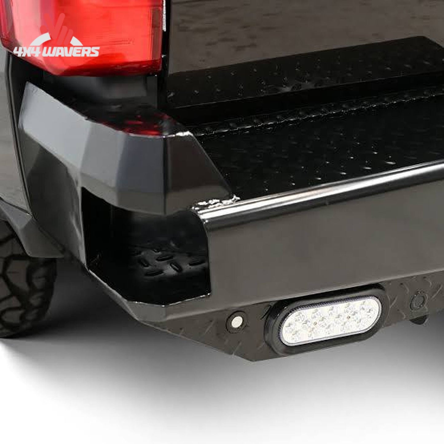 Close up of corner step pad and e-coated steel surface on Westin HDX bumper 58-240905