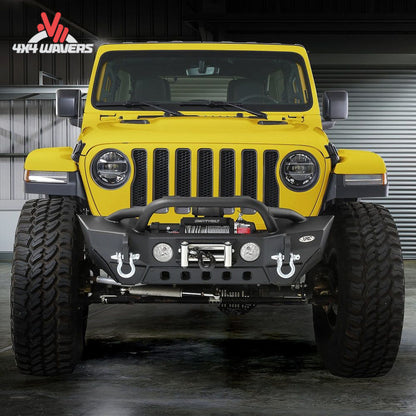 Jeep Wrangler JL equipped with Smittybilt XRC Gen2 front bumper